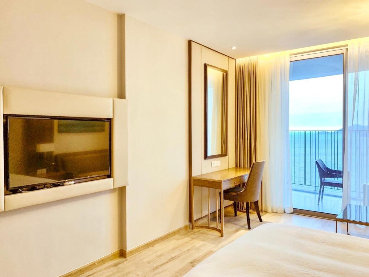 Panorama Ocean View Luxury Apartment Нячанг Экстерьер фото