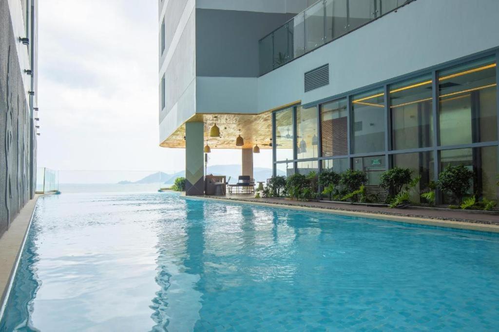 Panorama Ocean View Luxury Apartment Нячанг Экстерьер фото